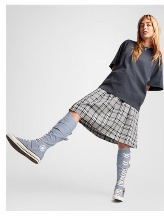 🆕 Converse Chuck Taylor XXHi Buckle Hi Top Shoes Women 7.5 Men 5.5
Blue|White - Picture 3 of 17